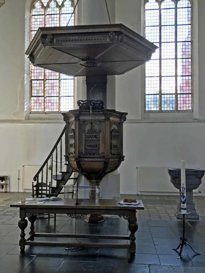 Preekstoel in Oude Jeroenskerk, Noordwijk