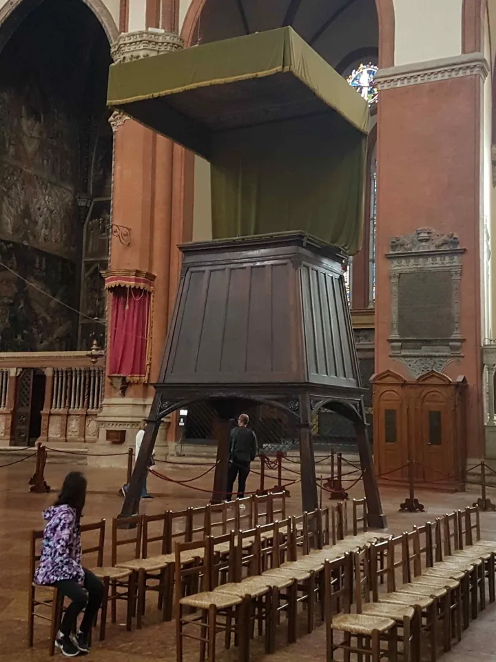 Pulpit at Basilica di San Petronio, Bologna