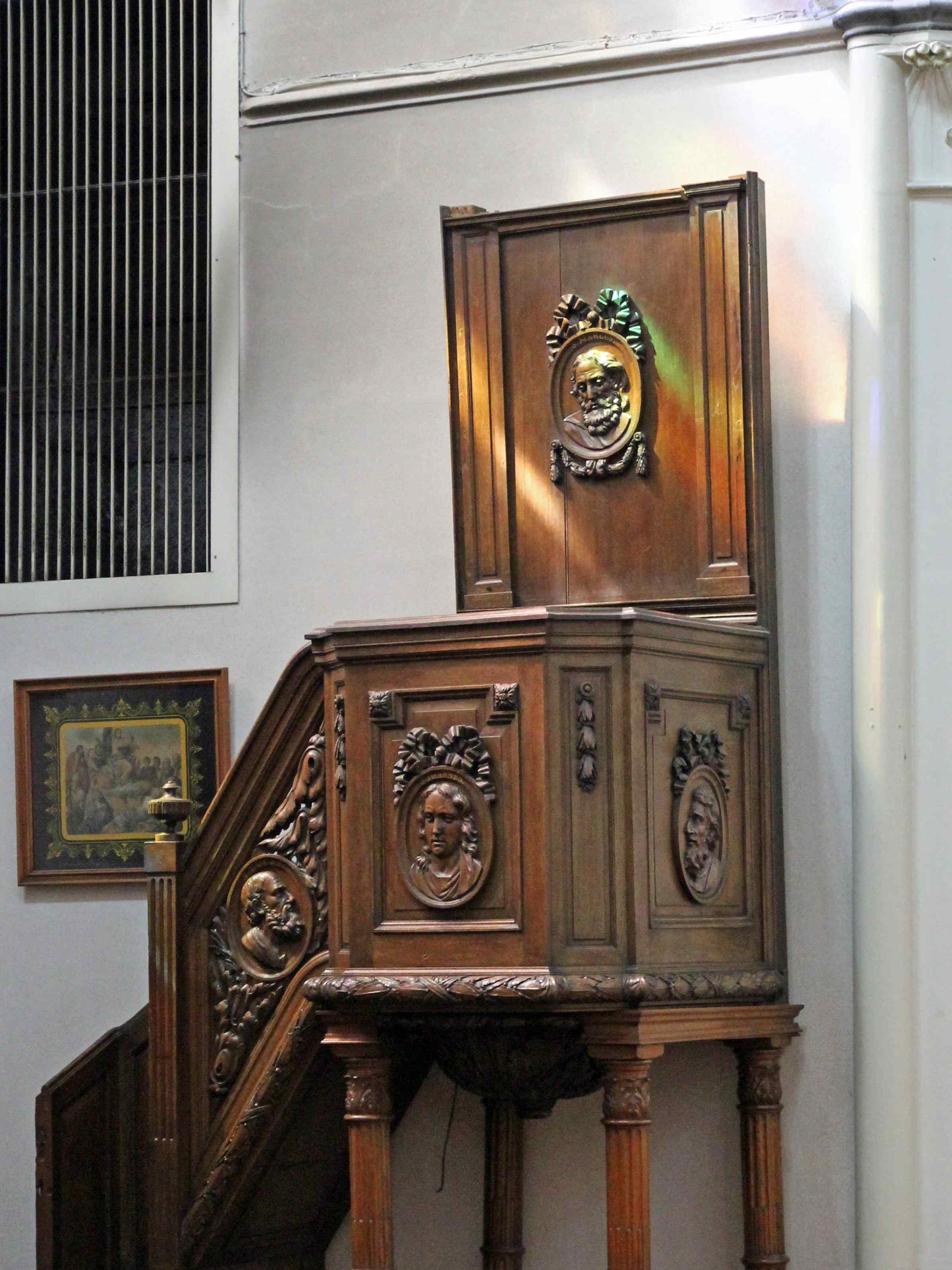 Pulpit at Sint Lambertus, Heist-op-den-Berg