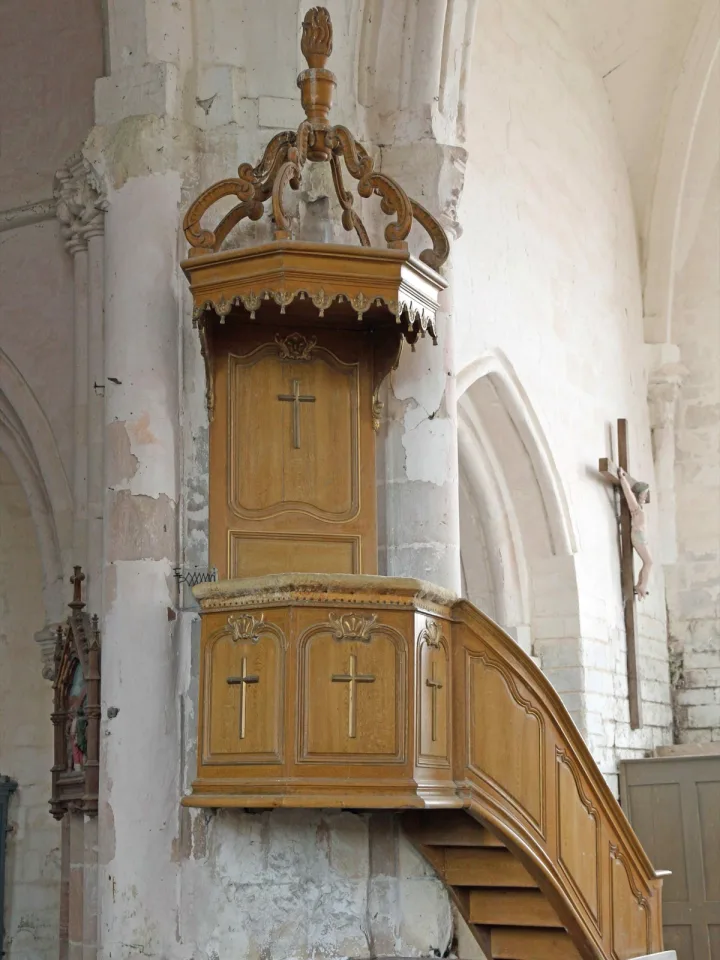 Preekstoel in Eglise de Trouan-Le-Grand, Trouans