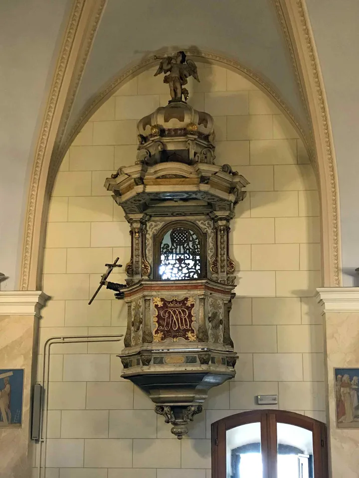 Preekstoel in Majka Bozja Trsatska, Rijeka