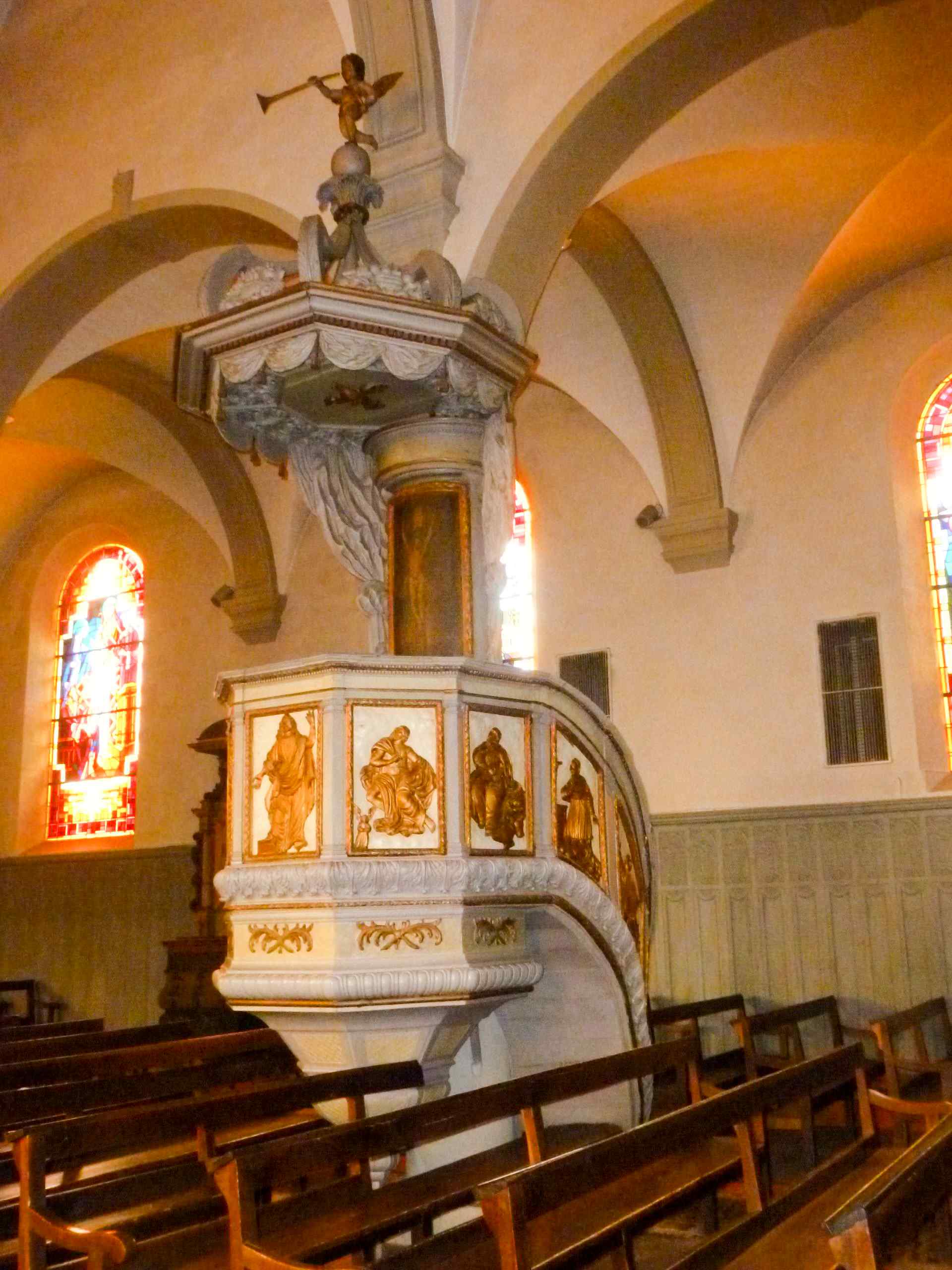 Preekstoel in Eglise de l Assomption , Servance.