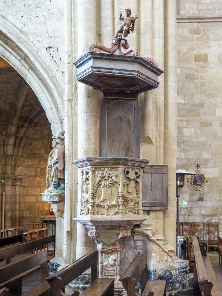 Pulpit at la basilique d Avioth, Avioth